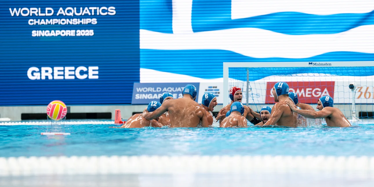 Θρίαμβος της Εθνικής πόλο ανδρών επί της Ιταλίας (17-11) -Πανηγυρικά στα ημιτελικά του Παγκοσμίου πρωταθλήματος Θρίαμβος της Εθνικής πόλο ανδρών επί της Ιταλίας (17-11) -Πανηγυρικά στα ημιτελικά του Παγκοσμίου πρωταθλήματος