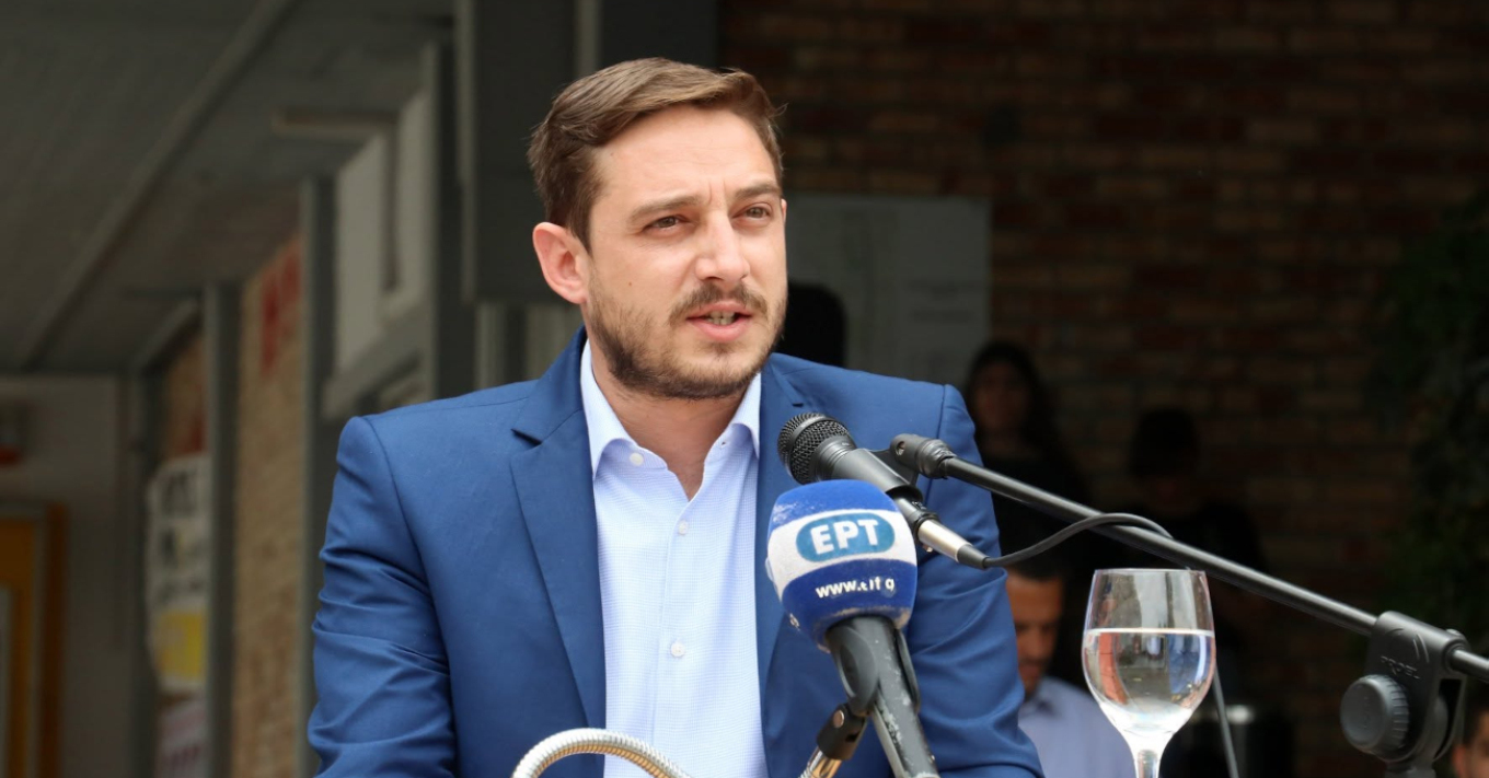 ΟΠΕΚΕΠΕ: Παραιτήθηκε ο γραμματέας της Ν.Ε Ηρακλείου ΠΑΣΟΚ -Επέστρεψε τα χρήματα της επιδότησης «λόγω ευθιξίας» ΟΠΕΚΕΠΕ: Παραιτήθηκε ο γραμματέας της Ν.Ε Ηρακλείου ΠΑΣΟΚ -Επέστρεψε τα χρήματα της επιδότησης «λόγω ευθιξίας»