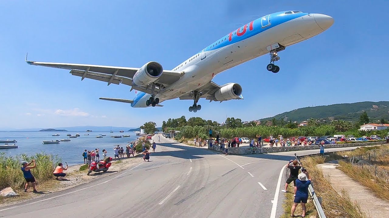 Τραυματίστηκε Ιταλός από τις τουρμπίνες αεροσκάφους στη Σκιάθο