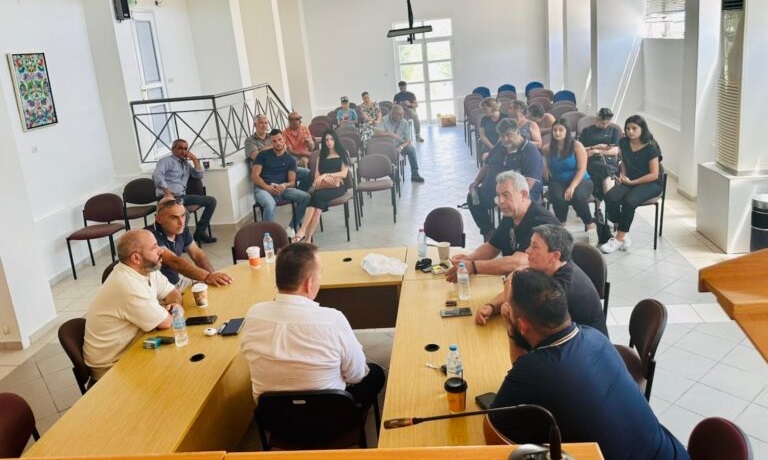 Συνάντηση Α. Μεϊκόπουλου – Β. Κόκκαλη με κτηνοτρόφους της Μαγνησίας Συνάντηση Α. Μεϊκόπουλου – Β. Κόκκαλη με κτηνοτρόφους της Μαγνησίας