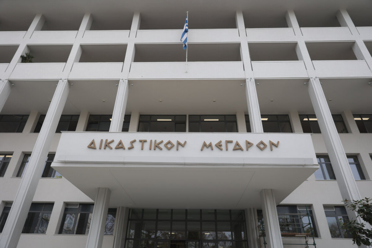 Καταδικάστηκαν 3 υπάλληλοι της ΔΕΥΑΜΒ μετά από μήνυση της ΕΡΓΗΛ – Αθώοι οι 6 συνταξιούχοι Καταδικάστηκαν 3 υπάλληλοι της ΔΕΥΑΜΒ μετά από μήνυση της ΕΡΓΗΛ – Αθώοι οι 6 συνταξιούχοι