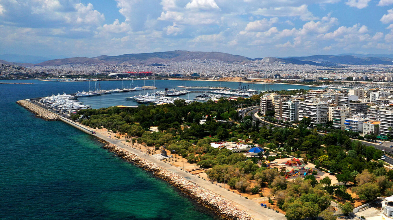 Ψάχνουν σε λιμάνια και πλοία την απάντηση στον γρίφο με το νεκρό κοριτσάκι στο Παλαιό Φάληρο
