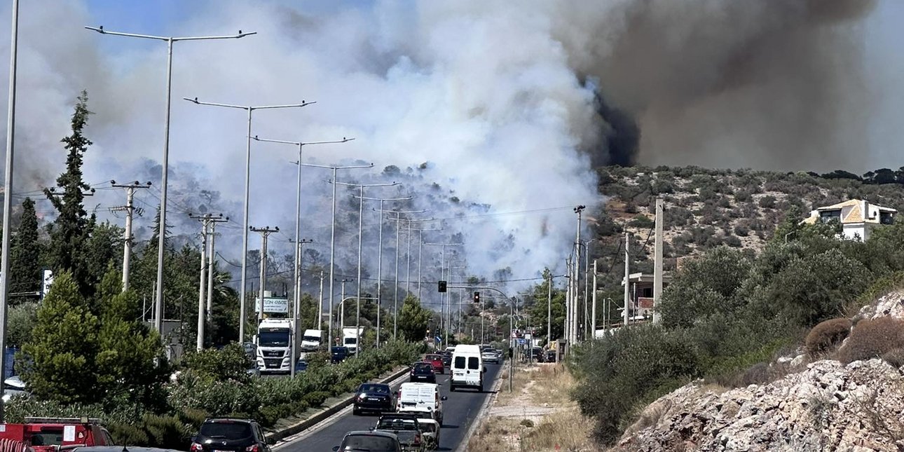 Φωτιά τώρα στη Βάρης-Κορωπίου, στην περιοχή Κίτσι -Μεγάλη κινητοποίηση της Πυροσβεστικής, επιχειρούν 7 εναέρια Φωτιά τώρα στη Βάρης-Κορωπίου, στην περιοχή Κίτσι -Μεγάλη κινητοποίηση της Πυροσβεστικής, επιχειρούν 7 εναέρια