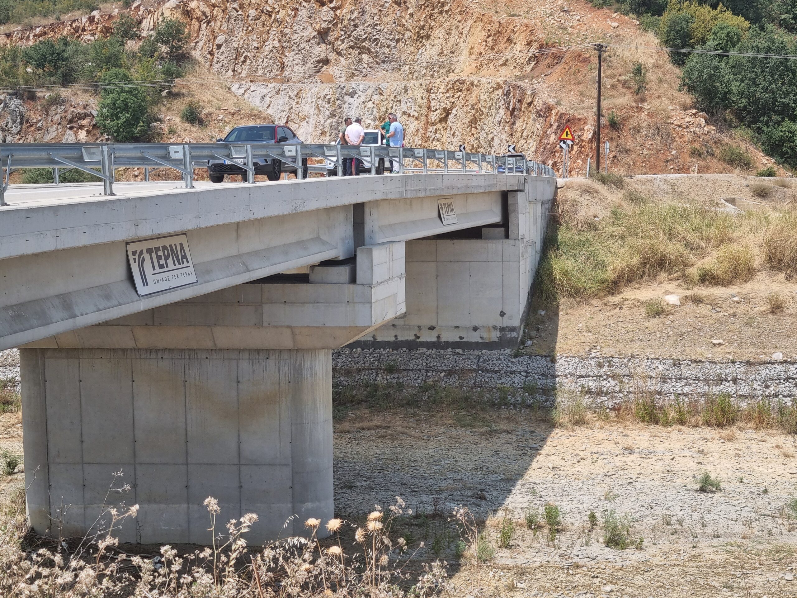 Ετοιμη η νέα γέφυρα στο Αμπελικό- Εγινε η διοικητική παραλαβή Ετοιμη η νέα γέφυρα στο Αμπελικό- Εγινε η διοικητική παραλαβή