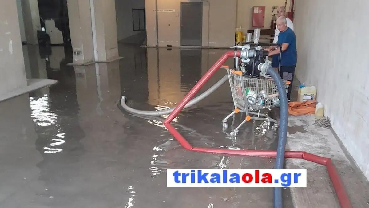 Νοσοκομείο Τρικάλων: Πλημμύρισε το υπόγειο από το ξαφνικό μπουρίνι – Εικόνες ντροπής Νοσοκομείο Τρικάλων: Πλημμύρισε το υπόγειο από το ξαφνικό μπουρίνι – Εικόνες ντροπής