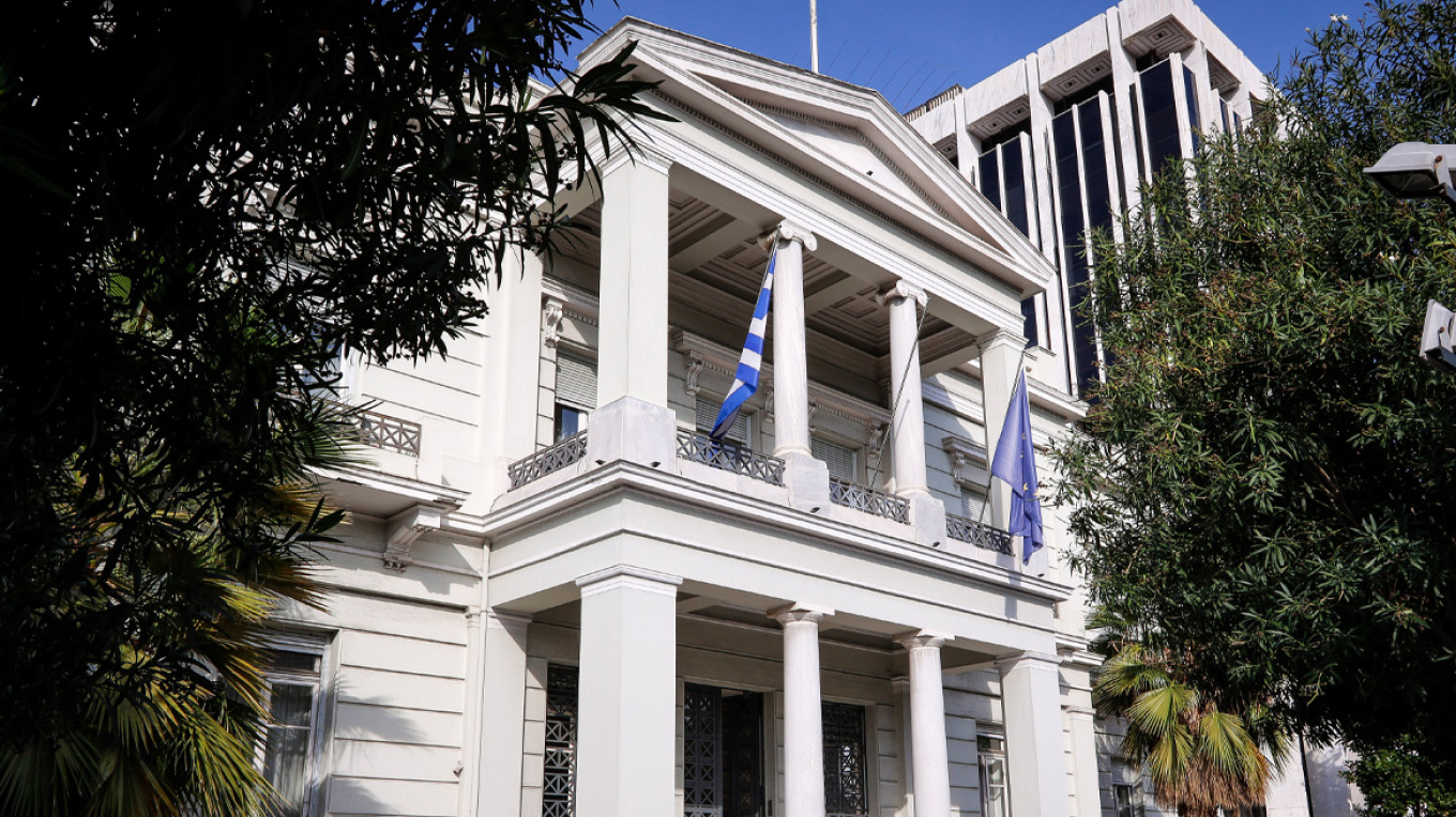 Πώς η ελληνική πρεσβεία στο Λουξεμβούργο προχώρησε σε αναρτήσεις για τις συγκεντρώσεις για τη Γάζα – ΕΔΕ από το ΥΠΕΞ