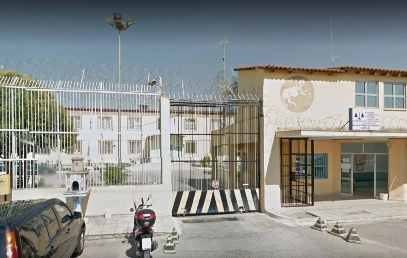 Αιματηρή συμπλοκή στις Φυλακές Λάρισας Αιματηρή συμπλοκή στις Φυλακές Λάρισας