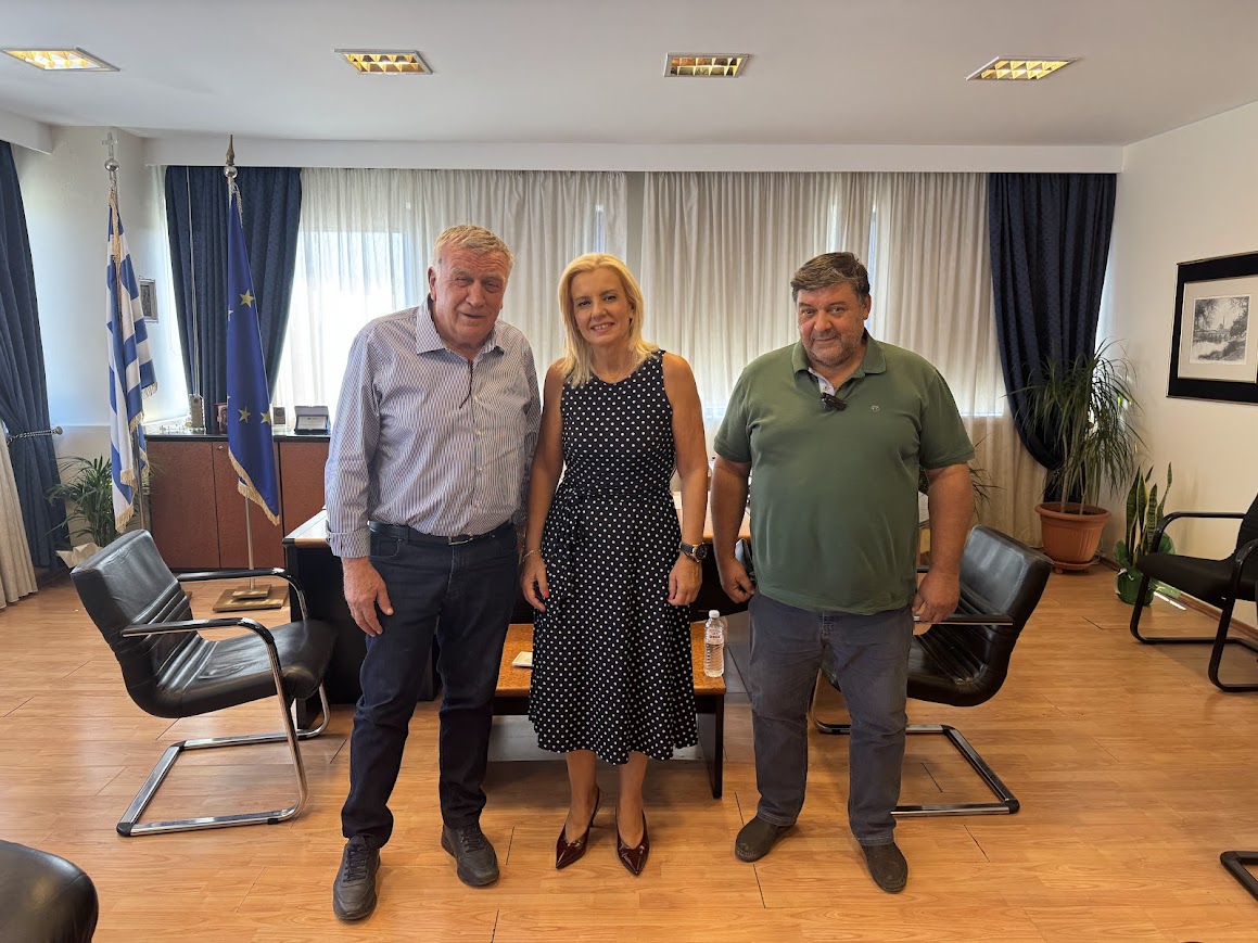 Στη Γραμματέα της Αποκεντρωμένης Διοίκησης ο Δήμαρχος Κιλελέρ Θανάσης Νασιακόπουλος Στη Γραμματέα της Αποκεντρωμένης Διοίκησης ο Δήμαρχος Κιλελέρ Θανάσης Νασιακόπουλος