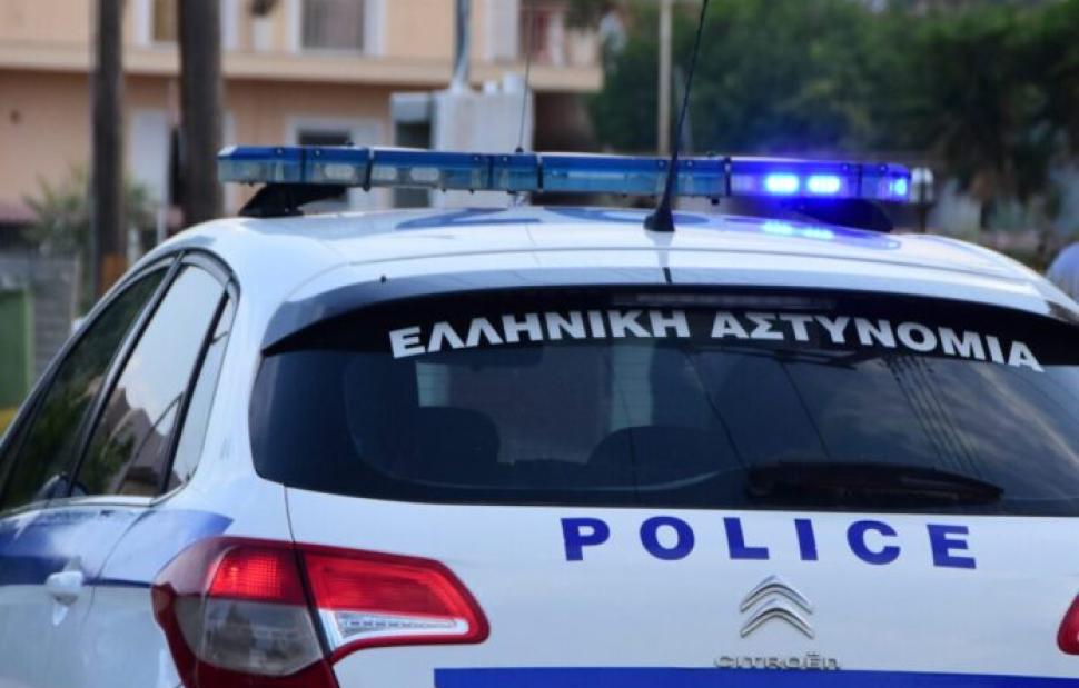 Βόλος: Στα δικαστήρια 80χρονος από την πρώην σύζυγό του – «Χτύπησε με σίδερο τον γιο μας και απείλησε να μου πάρει το κεφάλι»