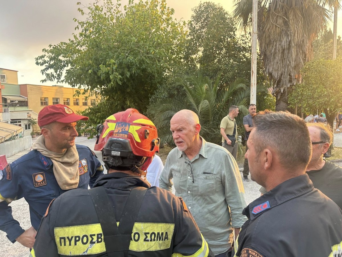 Παπανδρέου για πυρκαγιές: Η κυβέρνηση να εγκαταλείψει την πελατειακή κατασπατάληση των πόρων Παπανδρέου για πυρκαγιές: Η κυβέρνηση να εγκαταλείψει την πελατειακή κατασπατάληση των πόρων