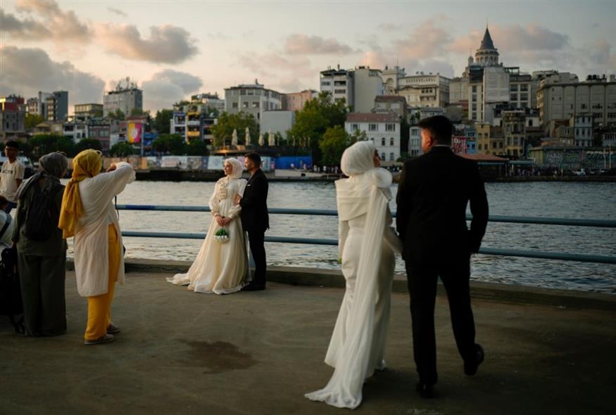 Τουρκία: Γαμπρός έπεσε νεκρός από πανηγυρικούς πυροβολισμούς την ημέρα του γάμου του Τουρκία: Γαμπρός έπεσε νεκρός από πανηγυρικούς πυροβολισμούς την ημέρα του γάμου του