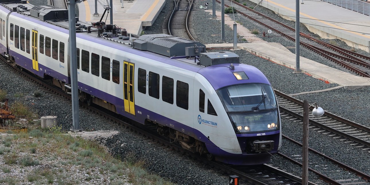 Ταλαιπωρία για επιβάτες τρένου από Αθήνα για Θεσσαλονίκη τη νύχτα -Ακινητοποιήθηκε για πάνω από μία ώρα Ταλαιπωρία για επιβάτες τρένου από Αθήνα για Θεσσαλονίκη τη νύχτα -Ακινητοποιήθηκε για πάνω από μία ώρα