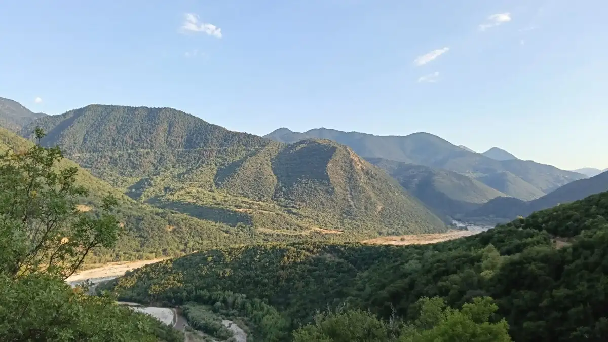 Άγραφα – Λίμνη Κρεμαστών: Mία διαφορετική καλοκαιρινή εξόρμηση Άγραφα – Λίμνη Κρεμαστών: Mία διαφορετική καλοκαιρινή εξόρμηση