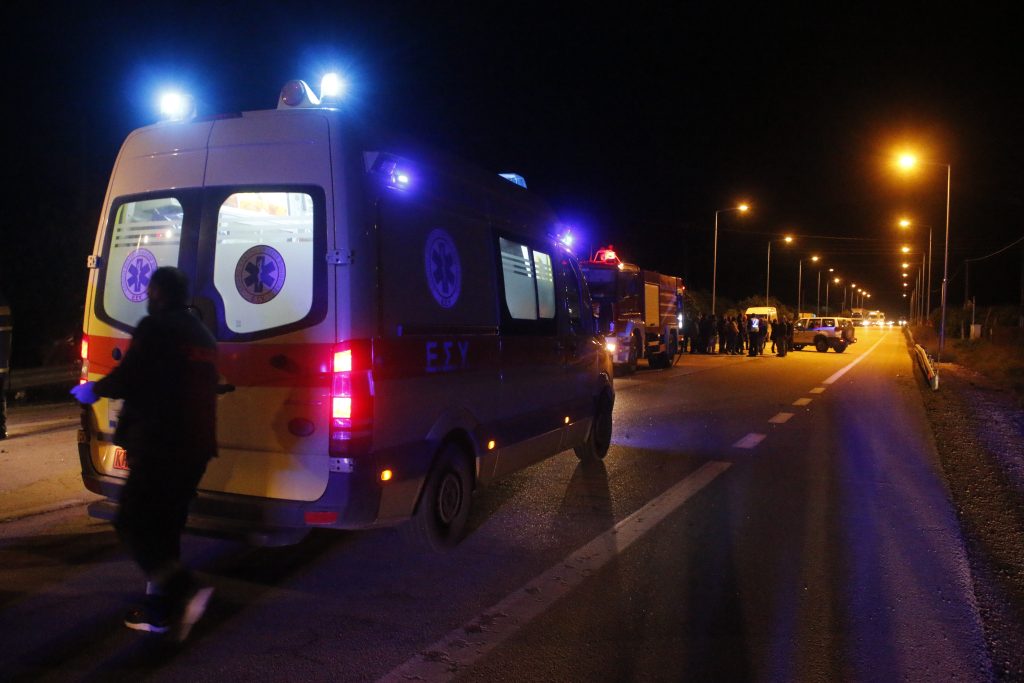 Δύο σοβαρά τροχαία στην Εύβοια – Ένας νεαρός νεκρός και τέσσερις τραυματίες Δύο σοβαρά τροχαία στην Εύβοια – Ένας νεαρός νεκρός και τέσσερις τραυματίες