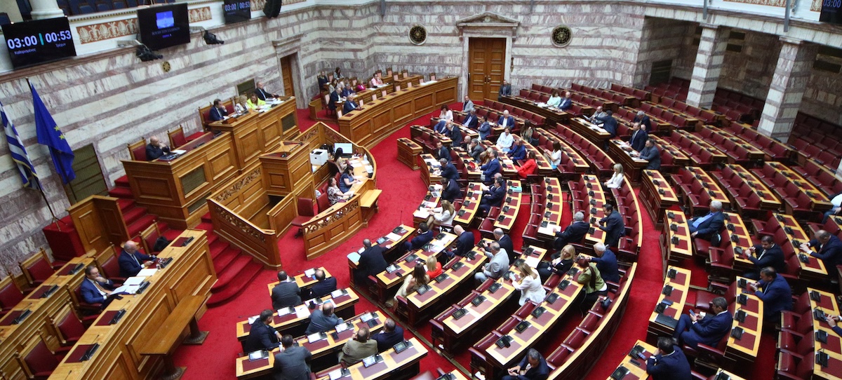 ΟΠΕΚΕΠΕ: Στο μικροσκόπιο 10 βουλευτές με κατηγορίες για απάτες ΟΠΕΚΕΠΕ: Στο μικροσκόπιο 10 βουλευτές με κατηγορίες για απάτες