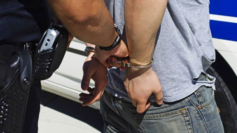 Συλλήψεις για ναρκωτικά σε Βόλο και Σκιάθο
