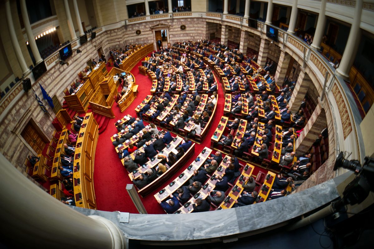 ΟΠΕΚΕΠΕ: Δέκα βουλευτές στο στόχαστρο – Τι αποκαλύπτει νέα δικογραφία