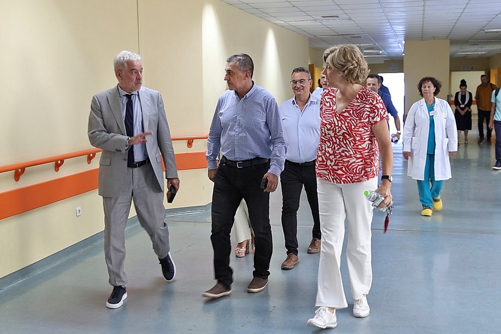 Επίσκεψη Δ. Κουρέτα στο Πανεπιστημιακό Νοσοκομείο Λάρισας – Έργα 5,8 εκατ. ευρώ σε εννέα κλινικές Επίσκεψη Δ. Κουρέτα στο Πανεπιστημιακό Νοσοκομείο Λάρισας – Έργα 5,8 εκατ. ευρώ σε εννέα κλινικές