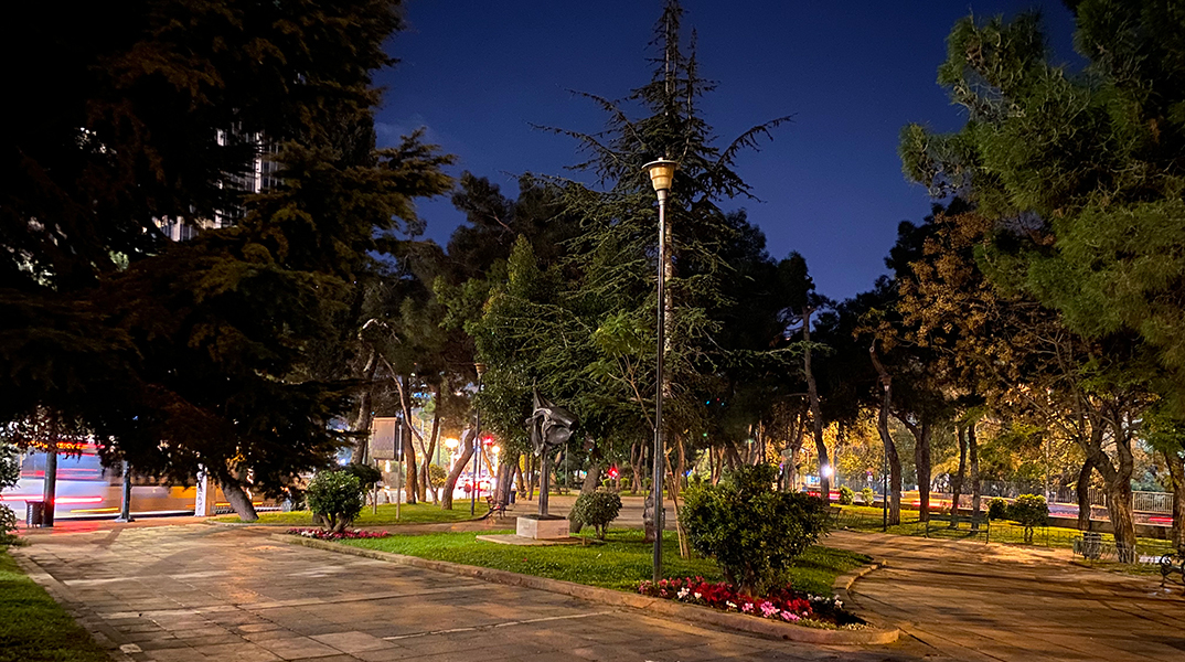 Νυχτερινός εφιάλτης για Λαρισαίους σε παρκάκι στο κέντρο– ξενύχτια, φασαρία και καμία προστασία Νυχτερινός εφιάλτης για Λαρισαίους σε παρκάκι στο κέντρο– ξενύχτια, φασαρία και καμία προστασία
