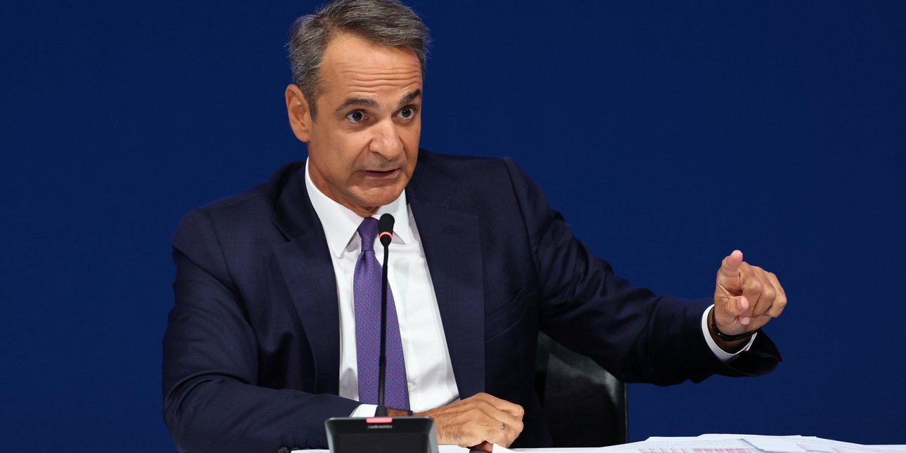 Πόσα κερδίζουν νέοι, τρίτεκνοι, πολύτεκνοι και ελεύθεροι επαγγελματίες από το 2026 - Σήμερα η εξειδίκευση των μέτρων Πόσα κερδίζουν νέοι, τρίτεκνοι, πολύτεκνοι και ελεύθεροι επαγγελματίες από το 2026 - Σήμερα η εξειδίκευση των μέτρων
