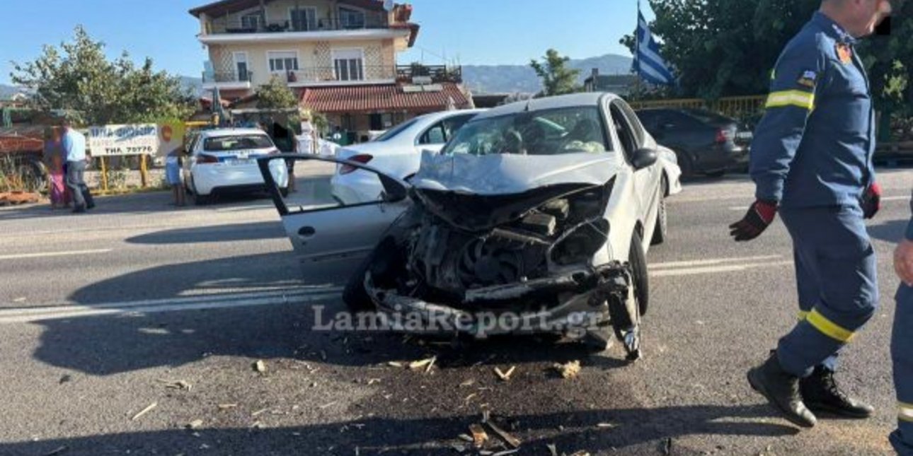 Θανατηφόρο τροχαίο στη Φθιώτιδα: ΙΧ «καρφώθηκε» σε νταλίκα στο Λιανοκλάδι [εικόνες]