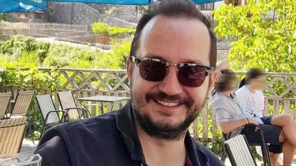 Βασίλης Καλογήρου: Η οικογένεια αμφισβητεί το ατύχημα – Ζητάει νέα έρευνα Βασίλης Καλογήρου: Η οικογένεια αμφισβητεί το ατύχημα – Ζητάει νέα έρευνα