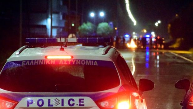 Επεισόδια σε πλατεία στη Λάρισα με βίαια συμπλοκή και τραυματισμό το βράδυ της Παρασκευής Επεισόδια σε πλατεία στη Λάρισα με βίαια συμπλοκή και τραυματισμό το βράδυ της Παρασκευής
