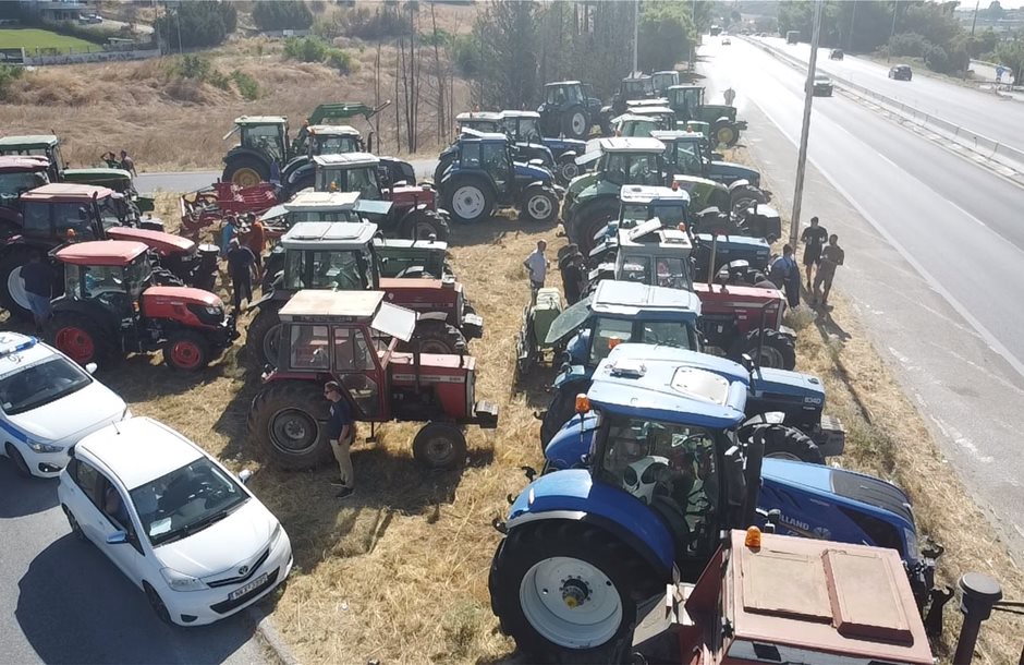 Απαλλαγή από την υποχρέωση για ΑΤΑΚ μόνο σε εκτάσεις ως 20 στρέμματα η λύση που προωθεί η κυβέρνηση Απαλλαγή από την υποχρέωση για ΑΤΑΚ μόνο σε εκτάσεις ως 20 στρέμματα η λύση που προωθεί η κυβέρνηση