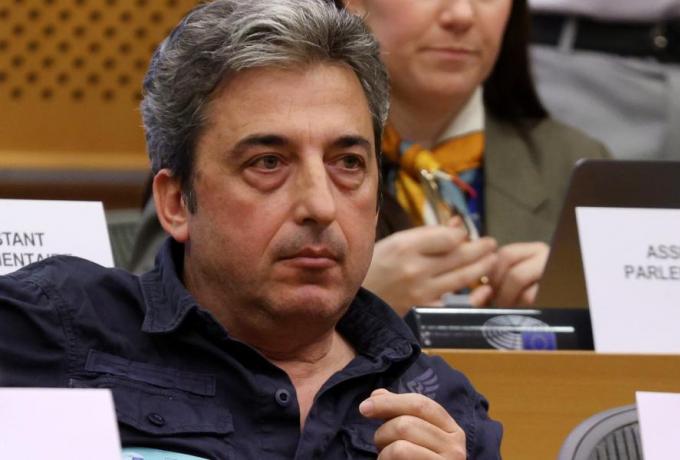 Τέμπη: Ο Ασλανίδης διαψεύδει τον Φλωρίδη - «Έχω κάνει τρία αιτήματα για την εκταφή του γιου μου»
