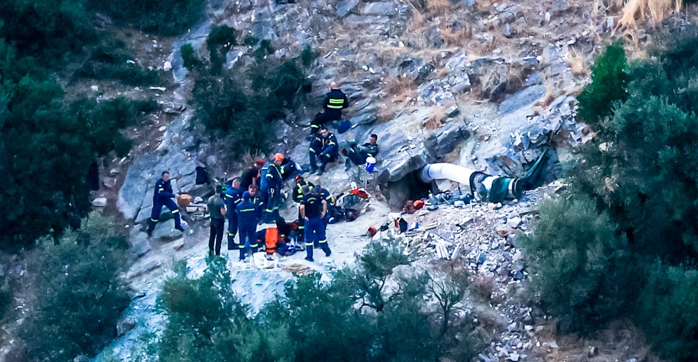 Επί 12 ώρες προσπαθούσαν να απεγκλωβίσουν τον 53χρονο στους Γόννους - Πώς έγινε η τραγωδία, τι έψαχνε στη σπηλιά