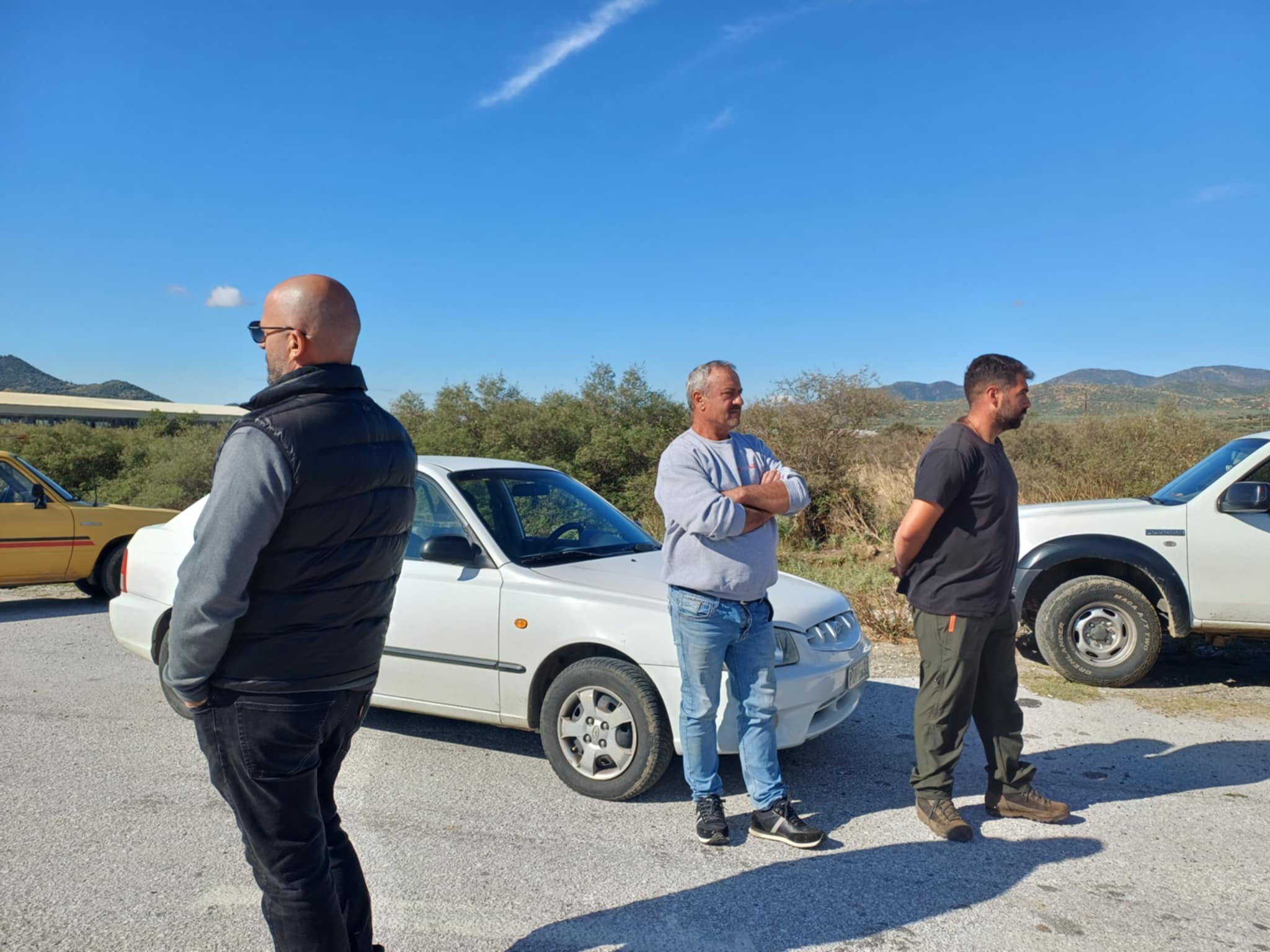 Έντονη διαμαρτυρία κτηνοτρόφων στους Γόννους για τον τόπο υγειονομικής ταφής προβάτων από μολυσμένη μονάδα (ΦΩΤΟ)