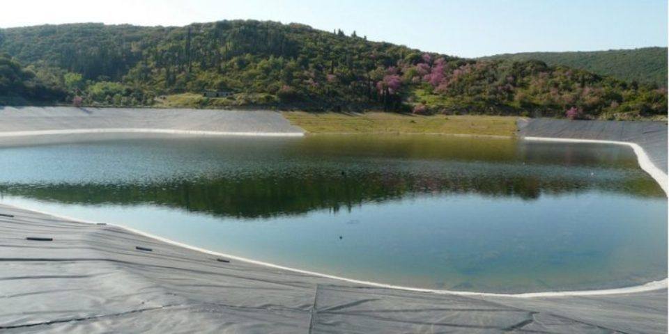 «Δύο λιμνοδεξαμενές για αποθήκευση νερού στον κάμπο»