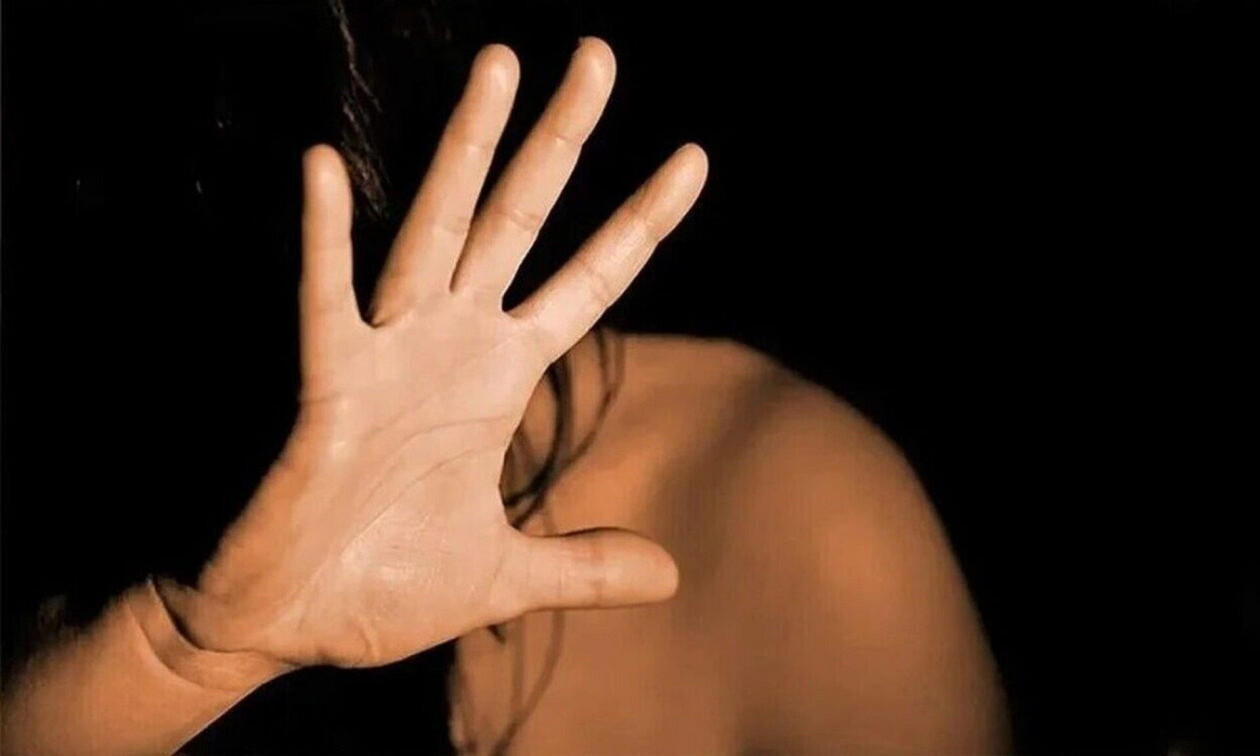 Αργυρούπολη: «Της κατέβασε το παντελόνι και πήγε να τη βιάσει», αποκαλύπτει ο σύζυγος της 55χρονης