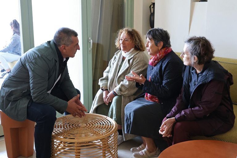 Η Περιφέρεια στηρίζει δομή φιλοξενίας παιδιών με ειδικές ανάγκες στη Σκόπελο – Η φωνή μητέρας που συγκίνησε τον περιφερειάρχη