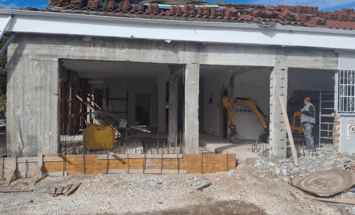 Σε εξέλιξη οι εργασίες αναβάθμισης του Κέντρου Υγείας Παλαμά (ΦΩΤΟ)