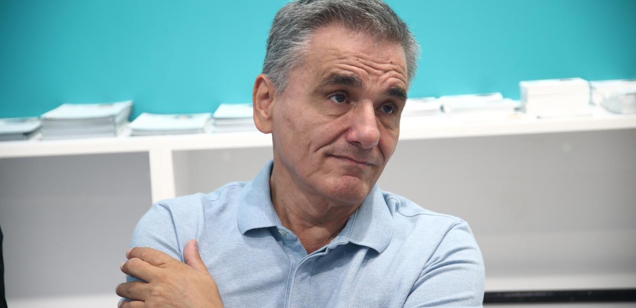 Στη Λάρισα ο Ευκλείδης Τσακαλώτος Στη Λάρισα ο Ευκλείδης Τσακαλώτος