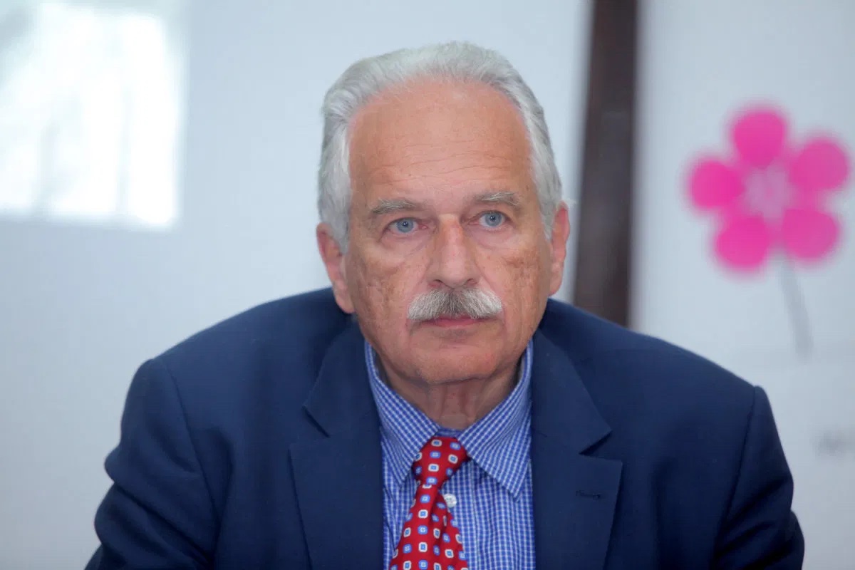 Γουργουλιάνης: Αυξάνεται ανησυχητικά η χρήση ηλεκτρονικού τσιγάρου από έφηβους Γουργουλιάνης: Αυξάνεται ανησυχητικά η χρήση ηλεκτρονικού τσιγάρου από έφηβους