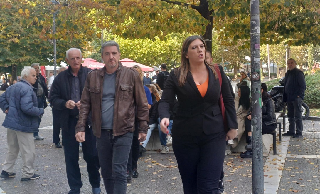 Στα δικαστήρια Λάρισας η Ζωή Κωνσταντοπούλου για την πρώτη δίκη των Τεμπών που αφορά υπεξαίρεση βίντεο Στα δικαστήρια Λάρισας η Ζωή Κωνσταντοπούλου για την πρώτη δίκη των Τεμπών που αφορά υπεξαίρεση βίντεο