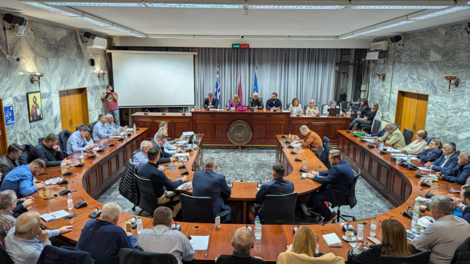 Το θέμα λειτουργίας παιχνιδιών στο λούνα παρκ στο παζαρι έφερε στο δημοτικό συμβούλιο η Συμπαράταξη Το θέμα λειτουργίας παιχνιδιών στο λούνα παρκ στο παζαρι έφερε στο δημοτικό συμβούλιο η Συμπαράταξη