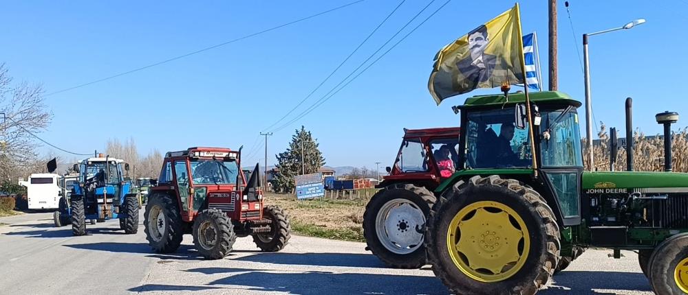 Θεσσαλοί αγρότες: Σχέδιο για μπλόκα με τρακτέρ στις εθνικές πριν τις γιορτές Θεσσαλοί αγρότες: Σχέδιο για μπλόκα με τρακτέρ στις εθνικές πριν τις γιορτές