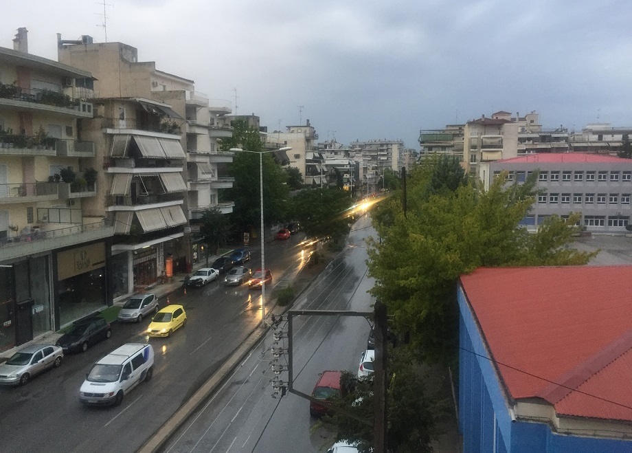 Καιρός: Το απόγευμα καταφθάνει το πρώτο κύμα του ανάποδου Π με καταιγίδες - Τετάρτη και Πέμπτη το δεύτερο Καιρός: Το απόγευμα καταφθάνει το πρώτο κύμα του ανάποδου Π με καταιγίδες - Τετάρτη και Πέμπτη το δεύτερο