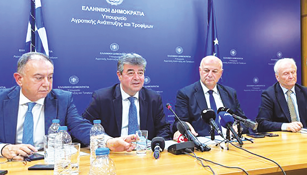 Μπιλίνης: με εμβολιασμό για την ευλογιά η χώρα γίνεται ενδημική για 10-12 χρόνια - κίνδυνος για εξαγωγές τυροκομικών Μπιλίνης: με εμβολιασμό για την ευλογιά η χώρα γίνεται ενδημική για 10-12 χρόνια - κίνδυνος για εξαγωγές τυροκομικών