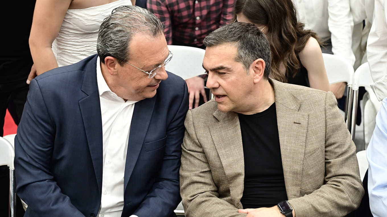 Υπέρ της εκλογικής συμπόρευσης με Τσίπρα ο Φάμελλος - «Είναι διάσπαση» εξερράγη ο Πολάκης Υπέρ της εκλογικής συμπόρευσης με Τσίπρα ο Φάμελλος - «Είναι διάσπαση» εξερράγη ο Πολάκης