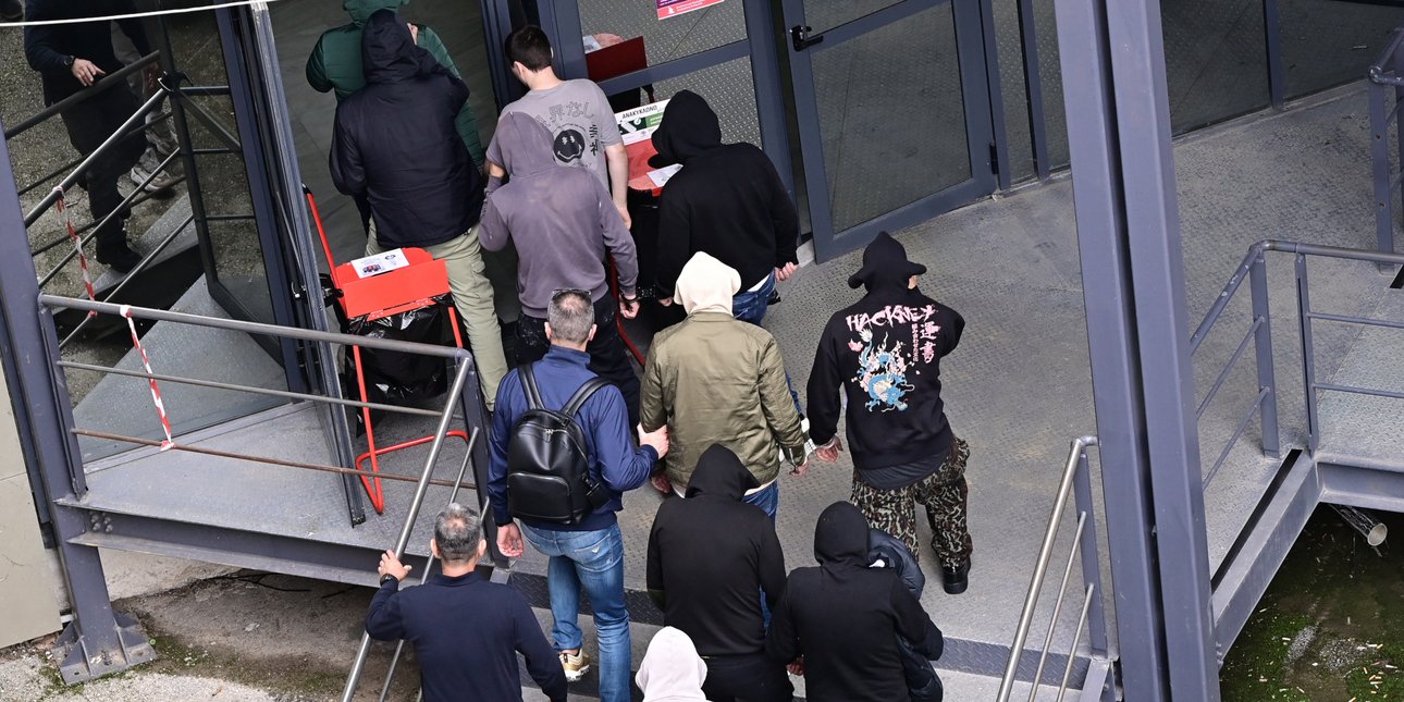 ΟΠΕΚΕΠΕ: Ελεύθεροι με περιοριστικούς όρους οι 11 από τους 37 κατηγορούμενους μετά τις απολογίες τους ΟΠΕΚΕΠΕ: Ελεύθεροι με περιοριστικούς όρους οι 11 από τους 37 κατηγορούμενους μετά τις απολογίες τους