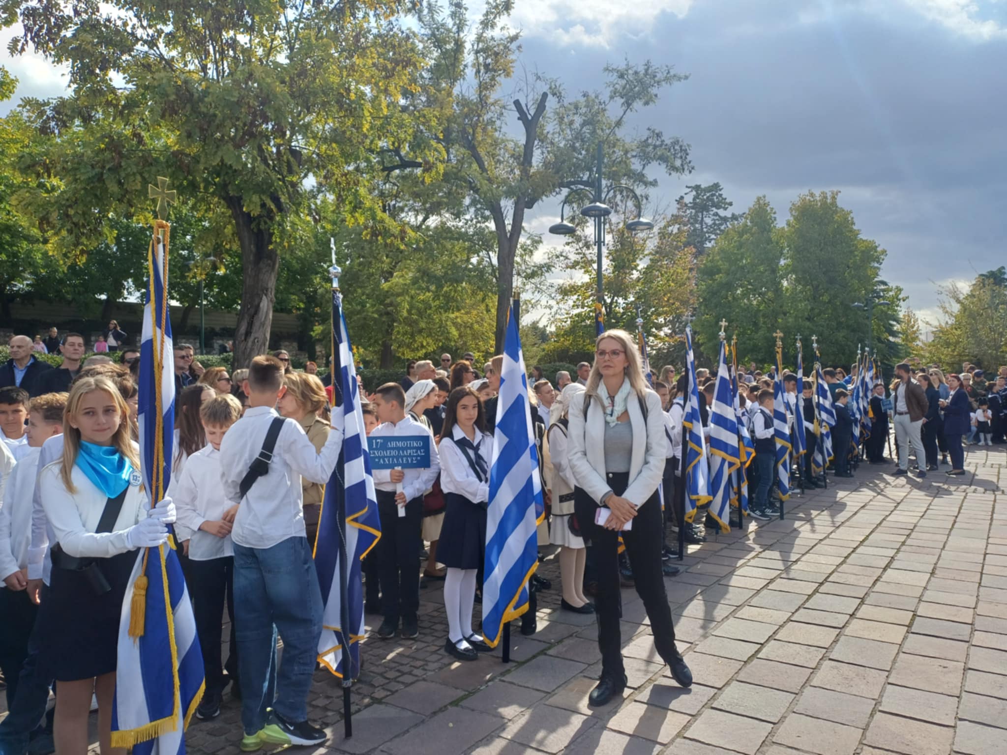Μαθητές και φορείς απέτισαν φόρο τιμής στο Ηρώο Πεσόντων στο Φρούριο (ΦΩΤΟ-ΒΙΝΤΕΟ)
