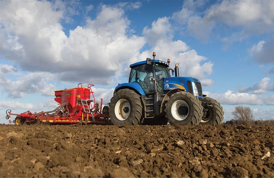 Απογοήτευση στον κάμπο: Δεν κάνουν παραγγελίες για λίπασμα για τις χειμερινες σπορές (video)