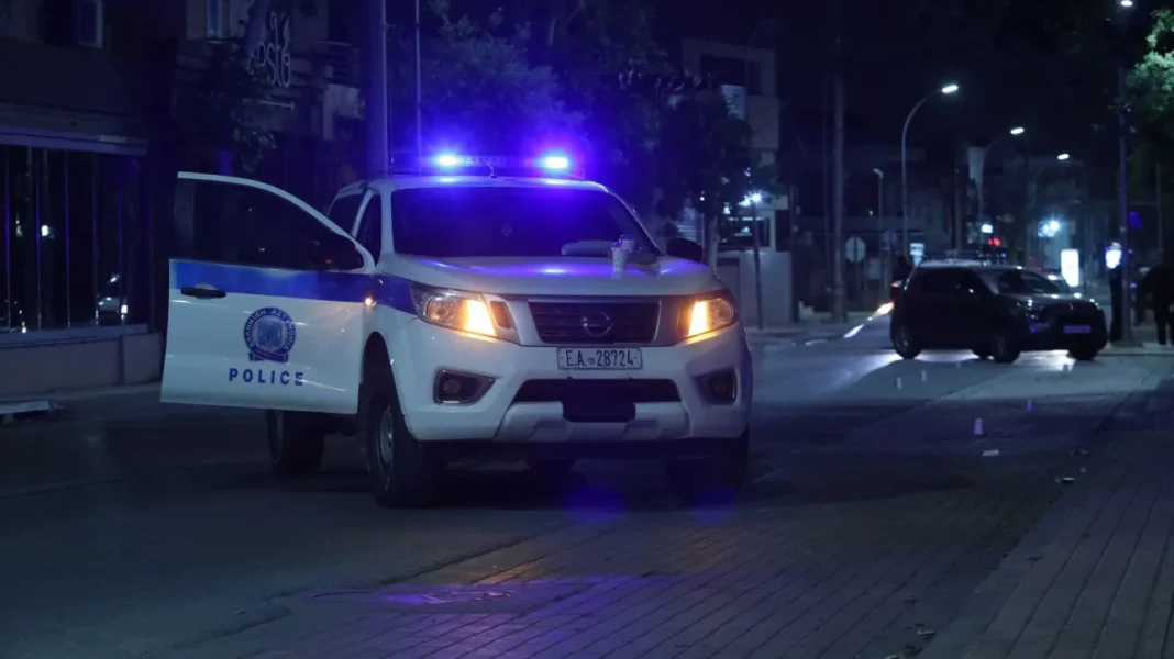 Αναστάτωση στη Λάρισα: Την κυνήγησε με τσεκούρι για χρήματα που χρωστούσε ο συζυγός της