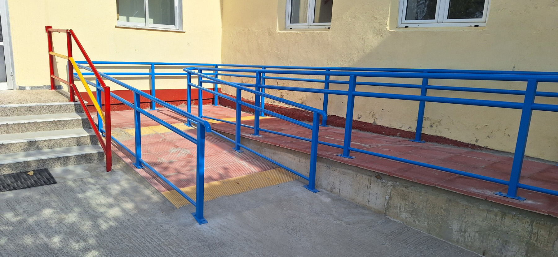 ΠΕΠ Θεσσαλία: «Ανοικτή» η πρόσκληση για ανάπτυξη προσβάσιμων υποδομών για ΑμΕΑ στα σχολικά κτίρια