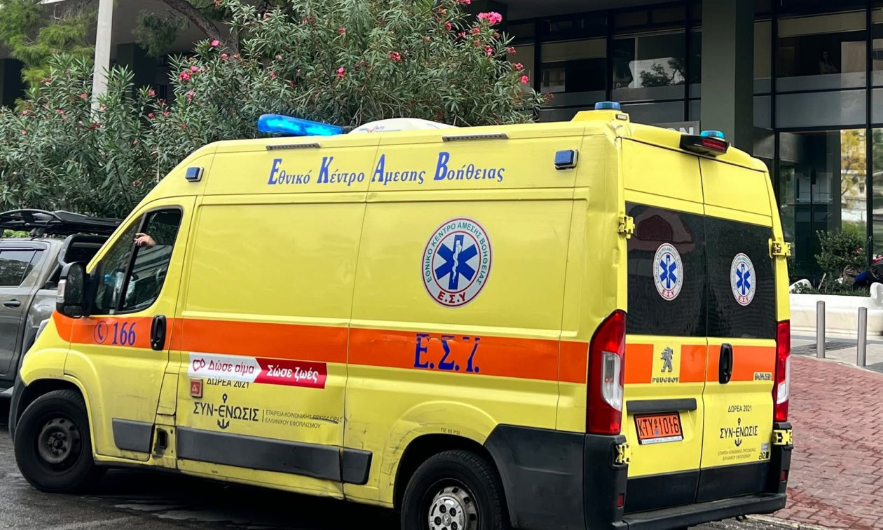 Αχαΐα: Μαθητής έκανε χρήση ναρκωτικών μέσα στο σχολείο - Μεταφέρθηκε στο νοσοκομείο με σπασμούς