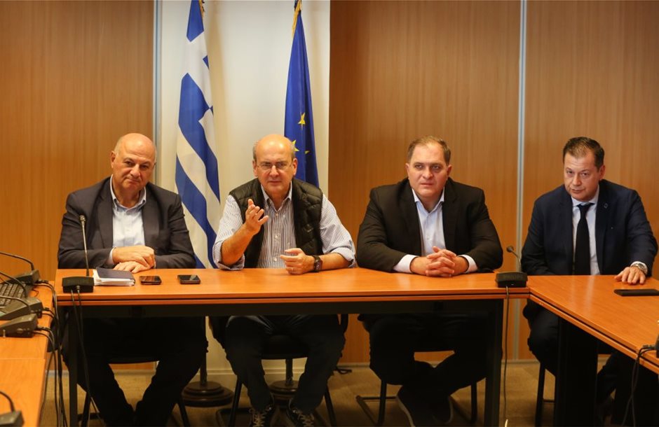 Τέλη Νοεμβρίου πιστώνονται προκαταβολή τσεκ και Μέτρο 23 βεβαιώνουν Χατζηδάκης, Τσιάρας, Πιτσιλής, Καββαδάς